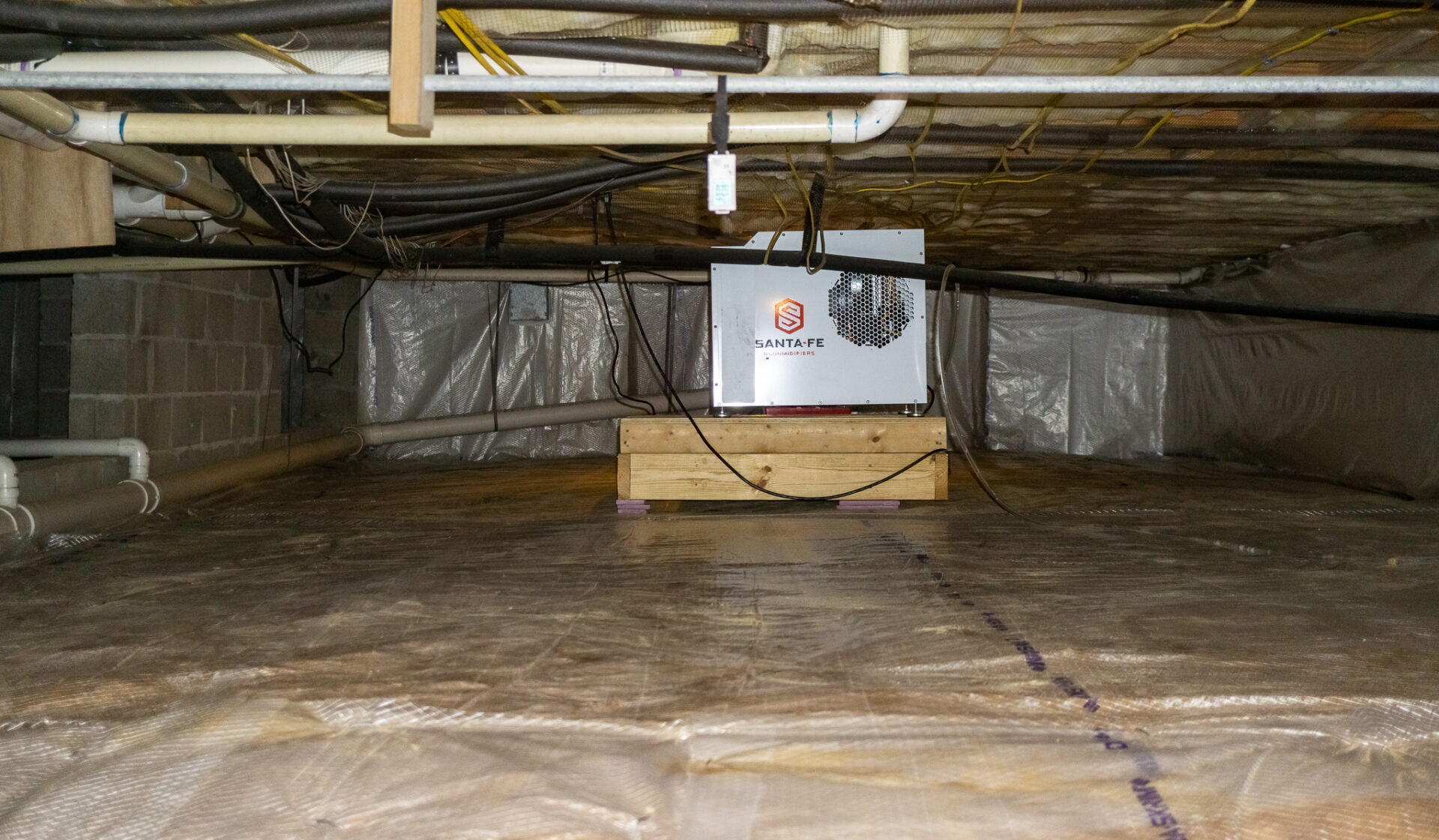crawl space moisture control solution pensacola florida